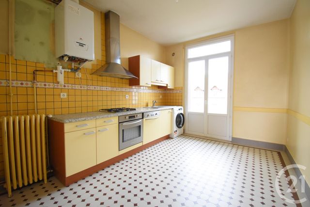 Appartement F3 à vendre - 3 pièces - 112.03 m2 - VICHY - 03 - AUVERGNE - Century 21 Gnt Immobilier