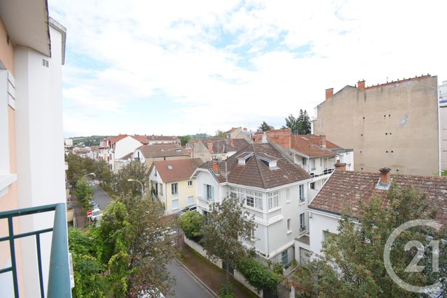Appartement F3 à vendre - 3 pièces - 112.03 m2 - VICHY - 03 - AUVERGNE - Century 21 Gnt Immobilier