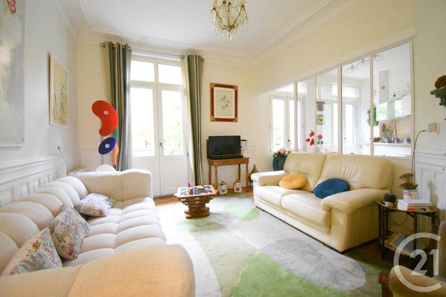 Appartement T3 à vendre - 3 pièces - 71.44 m2 - VICHY - 03 - AUVERGNE - Century 21 Gnt Immobilier