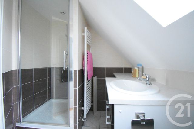 Afficher la photo en grand maison à vendre - 5 pièces - 169.7 m2 - CUSSET - 03 - AUVERGNE - Century 21 Gnt Immobilier