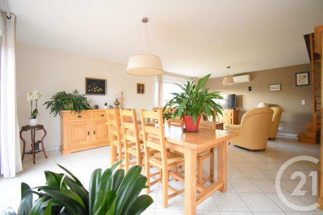 maison - CUSSET - 03
