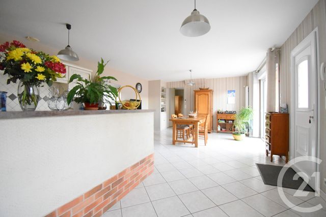 Afficher la photo en grand maison à vendre - 5 pièces - 169.7 m2 - CUSSET - 03 - AUVERGNE - Century 21 Gnt Immobilier