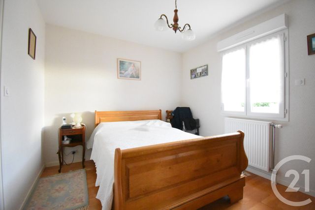 Afficher la photo en grand maison à vendre - 5 pièces - 169.7 m2 - CUSSET - 03 - AUVERGNE - Century 21 Gnt Immobilier