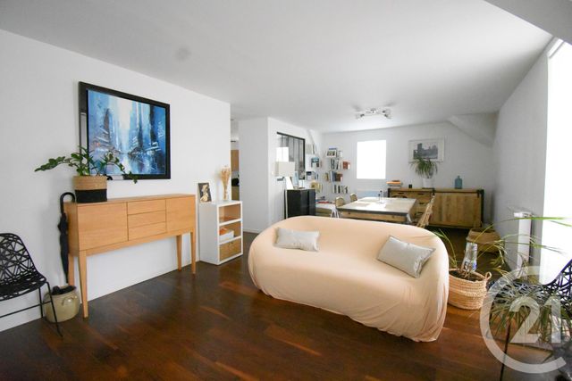 Afficher la photo en grand Appartement T3 à vendre - 3 pièces - 76.85 m2 - VICHY - 03 - AUVERGNE - Century 21 Gnt Immobilier