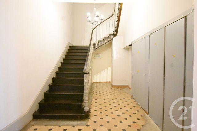 Afficher la photo en grand Appartement T3 à vendre - 3 pièces - 76.85 m2 - VICHY - 03 - AUVERGNE - Century 21 Gnt Immobilier