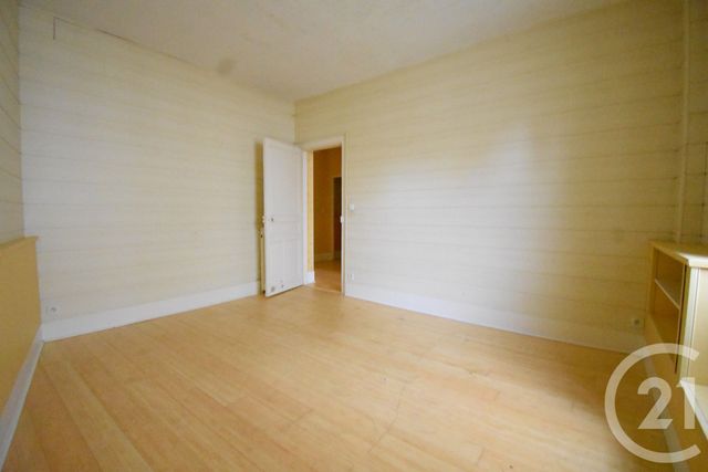 Appartement F3 à vendre - 3 pièces - 104.36 m2 - VICHY - 03 - AUVERGNE - Century 21 Gnt Immobilier