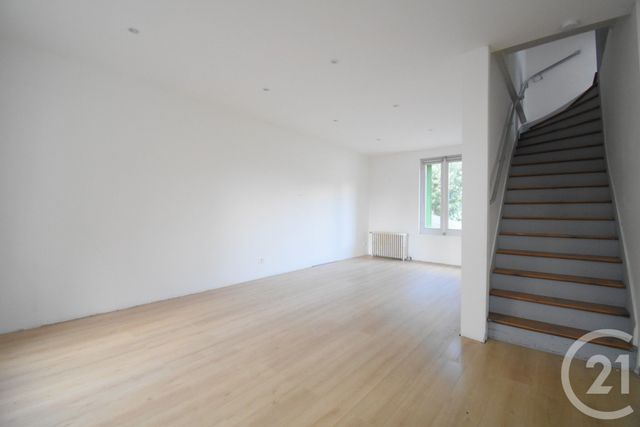 maison à vendre - 4 pièces - 95.12 m2 - BELLERIVE SUR ALLIER - 03 - AUVERGNE - Century 21 Gnt Immobilier