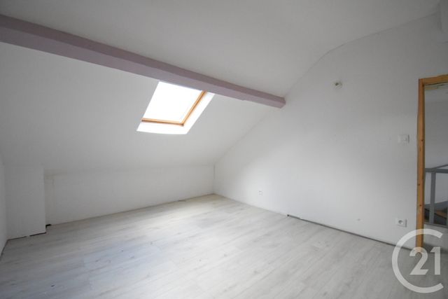 maison à vendre - 4 pièces - 95.12 m2 - BELLERIVE SUR ALLIER - 03 - AUVERGNE - Century 21 Gnt Immobilier