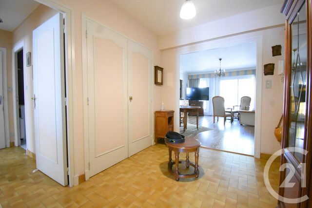 Appartement à vendre - 4 pièces - 97.88 m2 - VICHY - 03 - AUVERGNE - Century 21 Gnt Immobilier