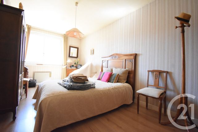 Appartement à vendre - 4 pièces - 97.88 m2 - VICHY - 03 - AUVERGNE - Century 21 Gnt Immobilier