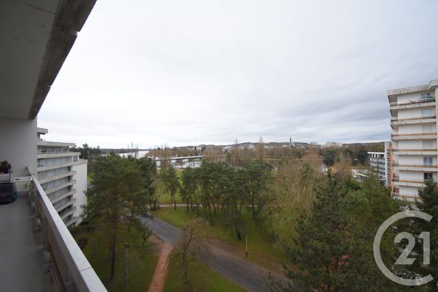 Appartement F2 à vendre - 2 pièces - 47.34 m2 - BELLERIVE SUR ALLIER - 03 - AUVERGNE - Century 21 Gnt Immobilier