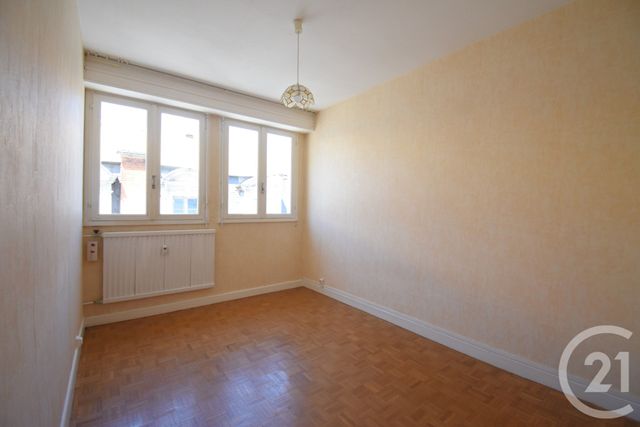 Appartement F2 à vendre - 2 pièces - 42.0 m2 - VICHY - 03 - AUVERGNE - Century 21 Gnt Immobilier