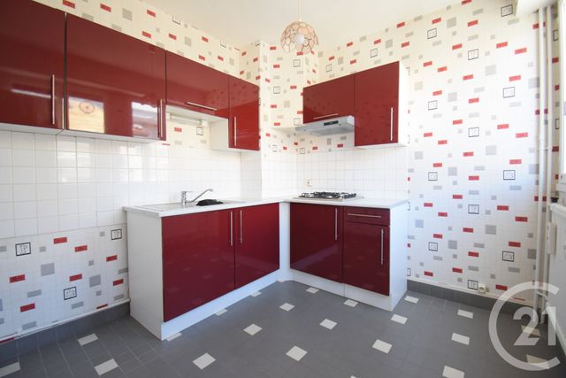 Appartement F2 à vendre - 2 pièces - 42.0 m2 - VICHY - 03 - AUVERGNE - Century 21 Gnt Immobilier