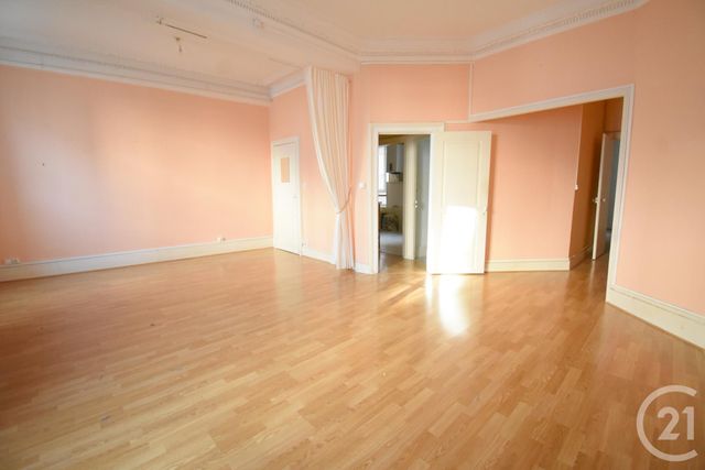 Appartement T5 à vendre - 5 pièces - 102.41 m2 - VICHY - 03 - AUVERGNE - Century 21 Gnt Immobilier