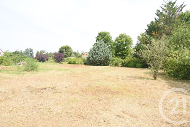 terrain à vendre - 2351.0 m2 - VENDAT - 03 - AUVERGNE - Century 21 Gnt Immobilier