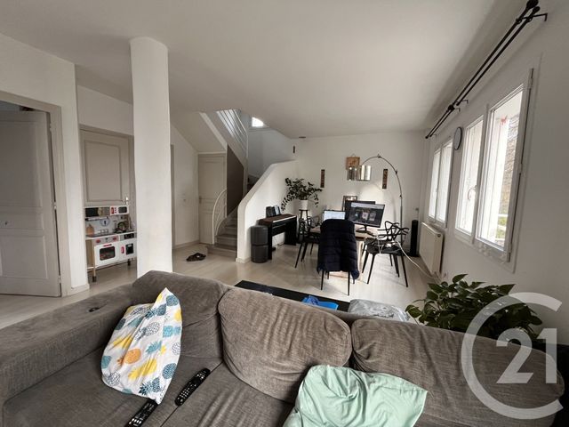 maison - CHARMEIL - 03