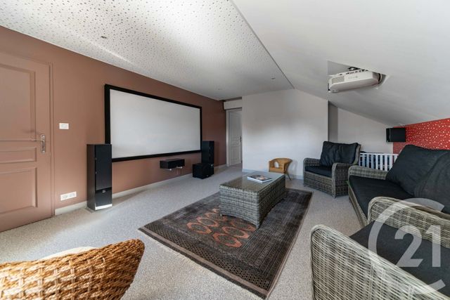 maison à vendre - 7 pièces - 214.75 m2 - BELLERIVE SUR ALLIER - 03 - AUVERGNE - Century 21 Gnt Immobilier