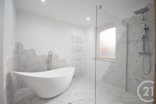 Appartement Duplex à vendre - 4 pièces - 131.25 m2 - VICHY - 03 - AUVERGNE - Century 21 Gnt Immobilier