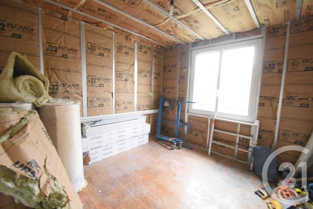 Appartement F2 à vendre - 3 pièces - 51.7 m2 - VICHY - 03 - AUVERGNE - Century 21 Gnt Immobilier