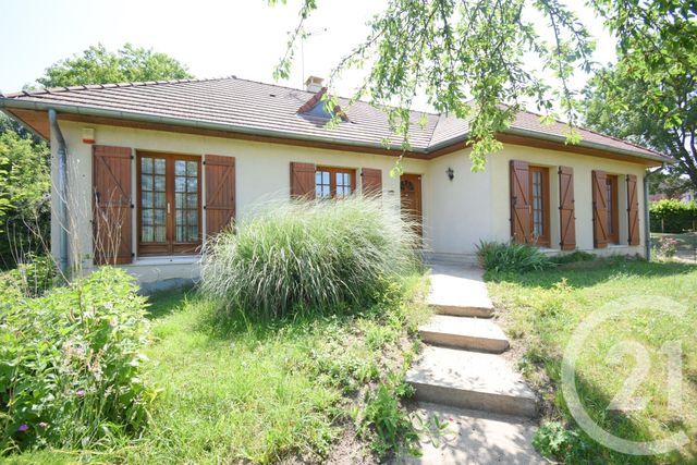 maison - CUSSET - 03