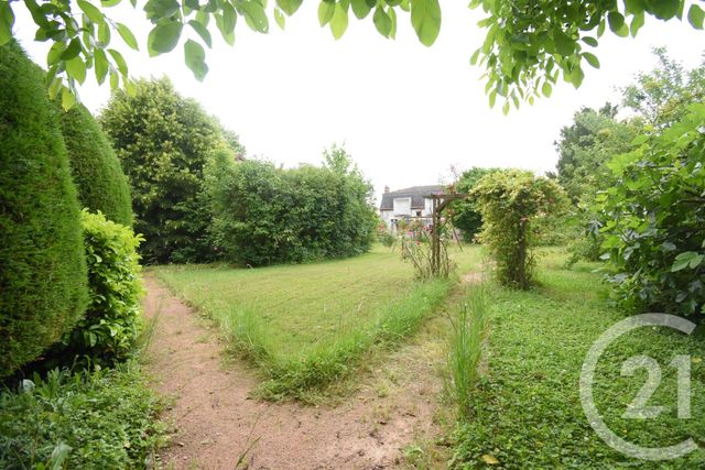 maison à vendre - 8 pièces - 181.33 m2 - ST GERMAIN DES FOSSES - 03 - AUVERGNE - Century 21 Gnt Immobilier