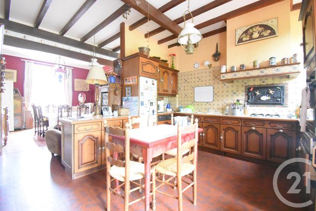 maison à vendre - 8 pièces - 181.33 m2 - ST GERMAIN DES FOSSES - 03 - AUVERGNE - Century 21 Gnt Immobilier