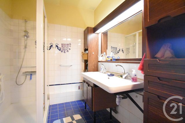 maison à vendre - 8 pièces - 181.33 m2 - ST GERMAIN DES FOSSES - 03 - AUVERGNE - Century 21 Gnt Immobilier