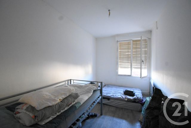 Afficher la photo en grand Appartement F3 à vendre - 3 pièces - 54.64 m2 - VICHY - 03 - AUVERGNE - Century 21 Gnt Immobilier