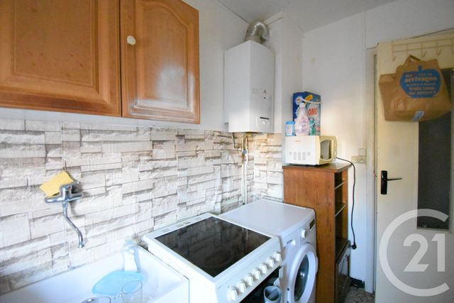 Afficher la photo en grand Appartement F3 à vendre - 3 pièces - 54.64 m2 - VICHY - 03 - AUVERGNE - Century 21 Gnt Immobilier