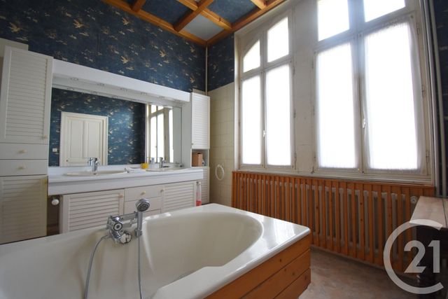 maison à vendre - 11 pièces - 226.14 m2 - VICHY - 03 - AUVERGNE - Century 21 Gnt Immobilier