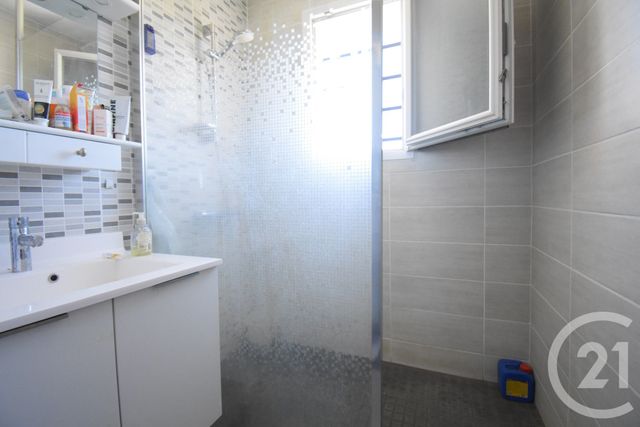 maison à vendre - 5 pièces - 108.0 m2 - CREUZIER LE NEUF - 03 - AUVERGNE - Century 21 Gnt Immobilier