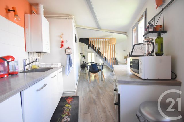 Appartement T3 à vendre - 3 pièces - 61.24 m2 - VICHY - 03 - AUVERGNE - Century 21 Gnt Immobilier