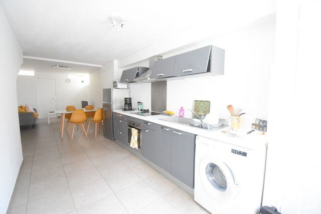 Appartement F2 à louer - 2 pièces - 43.79 m2 - VICHY - 03 - AUVERGNE - Century 21 Gnt Immobilier