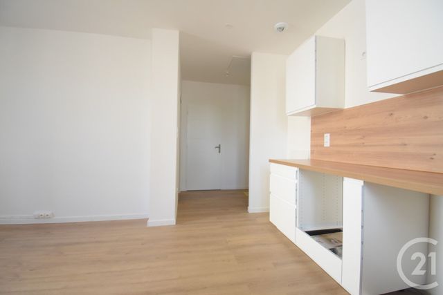 Appartement à vendre - 2 pièces - 35.83 m2 - VICHY - 03 - AUVERGNE - Century 21 Gnt Immobilier