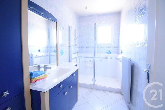 maison à vendre - 4 pièces - 99.0 m2 - ST GERMAIN DES FOSSES - 03 - AUVERGNE - Century 21 Gnt Immobilier