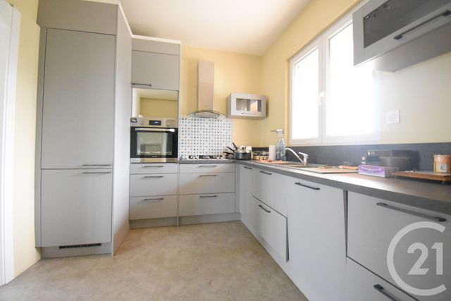 maison à vendre - 4 pièces - 99.0 m2 - ST GERMAIN DES FOSSES - 03 - AUVERGNE - Century 21 Gnt Immobilier