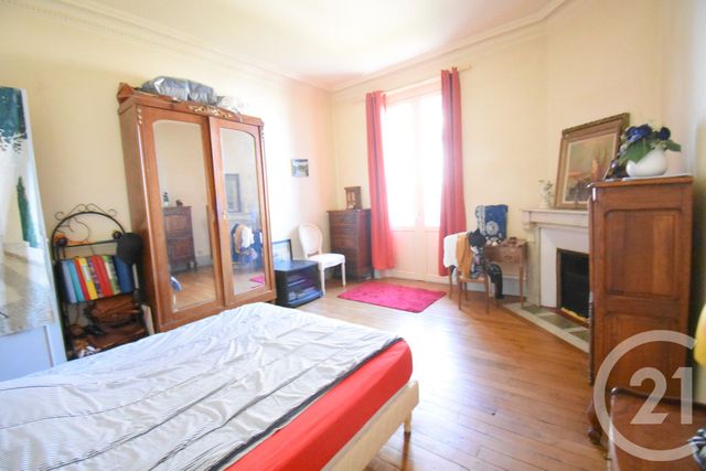 Appartement T4 à vendre - 4 pièces - 103.68 m2 - VICHY - 03 - AUVERGNE - Century 21 Gnt Immobilier