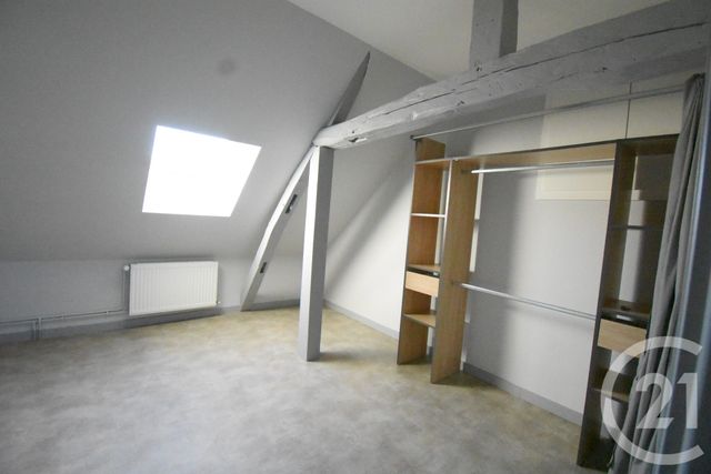 Afficher la photo en grand maison à louer - 3 pièces - 60.03 m2 - ST GERMAIN DES FOSSES - 03 - AUVERGNE - Century 21 Gnt Immobilier