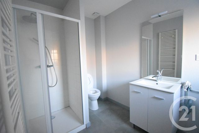 Afficher la photo en grand maison à louer - 3 pièces - 60.03 m2 - ST GERMAIN DES FOSSES - 03 - AUVERGNE - Century 21 Gnt Immobilier