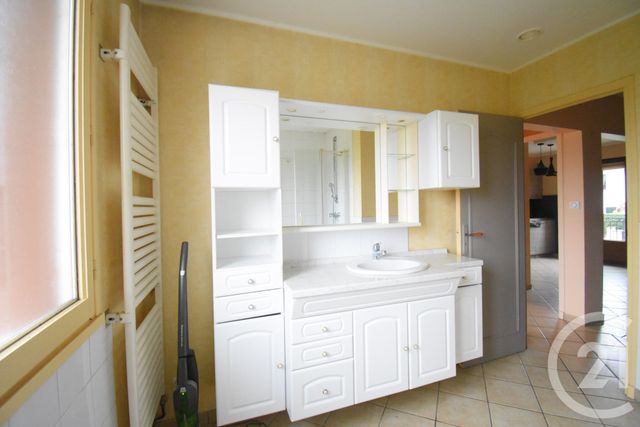 Afficher la photo en grand maison à vendre - 5 pièces - 120.45 m2 - CUSSET - 03 - AUVERGNE - Century 21 Gnt Immobilier