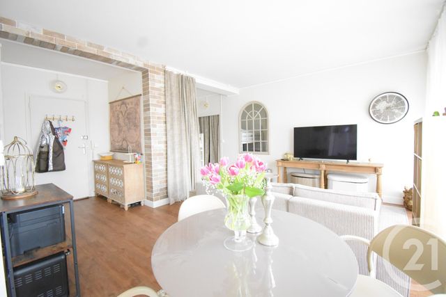 Appartement T1 à vendre - 2 pièces - 39.62 m2 - VICHY - 03 - AUVERGNE - Century 21 Gnt Immobilier