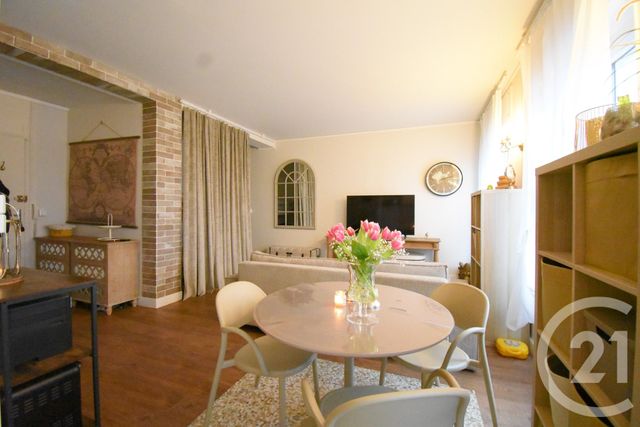 Appartement T1 à vendre - 2 pièces - 39.62 m2 - VICHY - 03 - AUVERGNE - Century 21 Gnt Immobilier