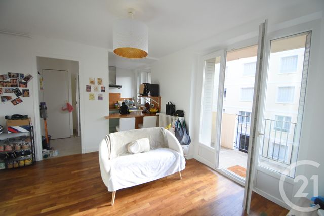 Appartement F2 à louer - 2 pièces - 35.0 m2 - VICHY - 03 - AUVERGNE - Century 21 Gnt Immobilier