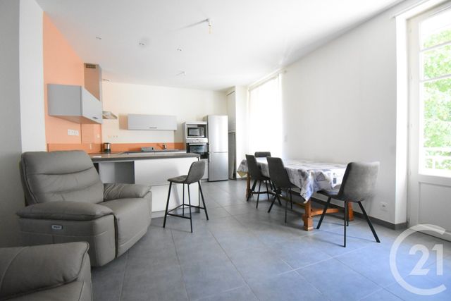 Appartement F3 à vendre - 3 pièces - 65.98 m2 - VICHY - 03 - AUVERGNE - Century 21 Gnt Immobilier