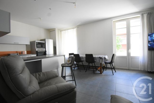 Appartement F3 à vendre - 3 pièces - 65.98 m2 - VICHY - 03 - AUVERGNE - Century 21 Gnt Immobilier