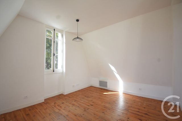 Appartement F2 à louer - 2 pièces - 52.18 m2 - VICHY - 03 - AUVERGNE - Century 21 Gnt Immobilier