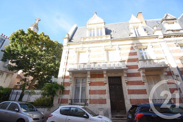 Appartement F2 à louer - 2 pièces - 52.18 m2 - VICHY - 03 - AUVERGNE - Century 21 Gnt Immobilier