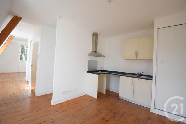 Appartement F2 à louer - 2 pièces - 52.18 m2 - VICHY - 03 - AUVERGNE - Century 21 Gnt Immobilier