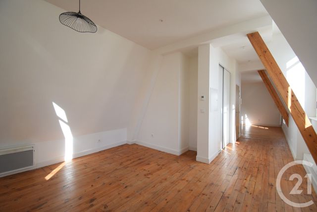 Appartement F2 à louer - 2 pièces - 52.18 m2 - VICHY - 03 - AUVERGNE - Century 21 Gnt Immobilier