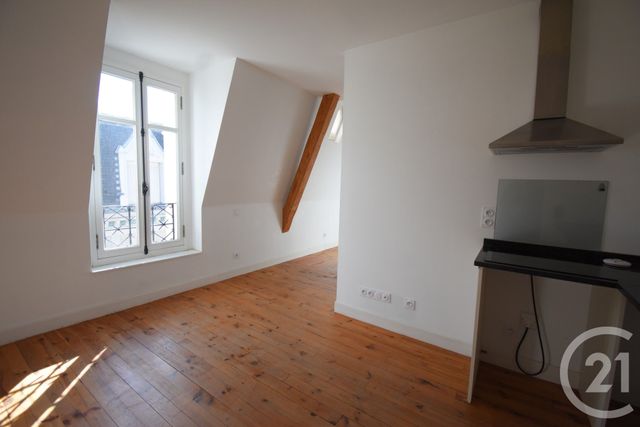 Appartement F2 à louer - 2 pièces - 52.18 m2 - VICHY - 03 - AUVERGNE - Century 21 Gnt Immobilier